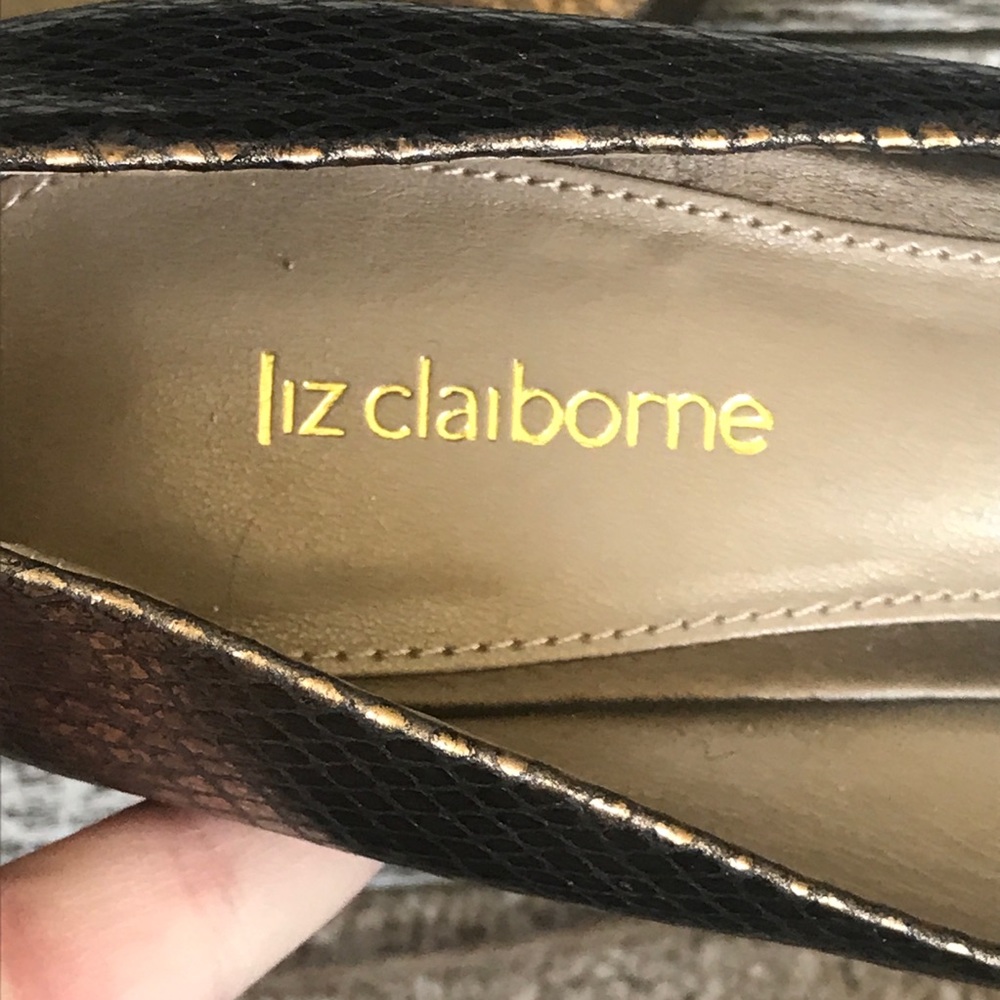 ⭐️ New Liz Claiborne Faux Snake Skin  Heels - Picture 7 of 7